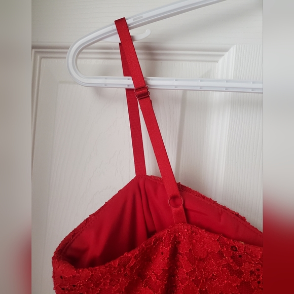 Red Sequin Bodycon Dress - Picture 3 of 5